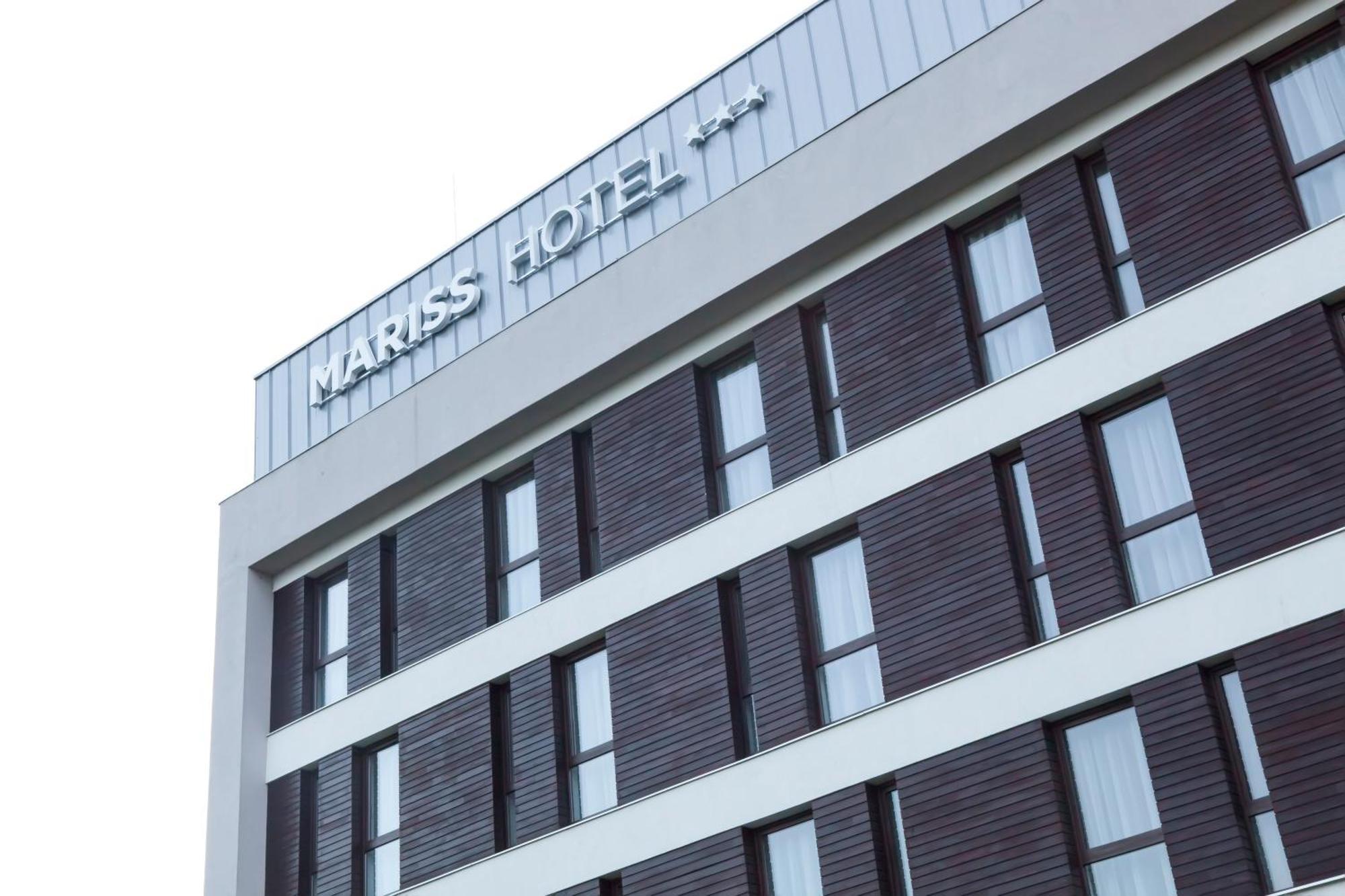 Hotel Mariss Alba Iulia Exterior foto